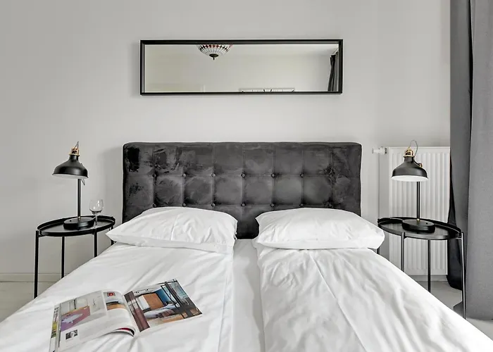 Grano Flats - Aura I